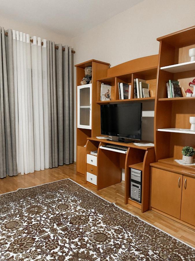 Villa Malo Guesthouse Korce Eksteriør bilde